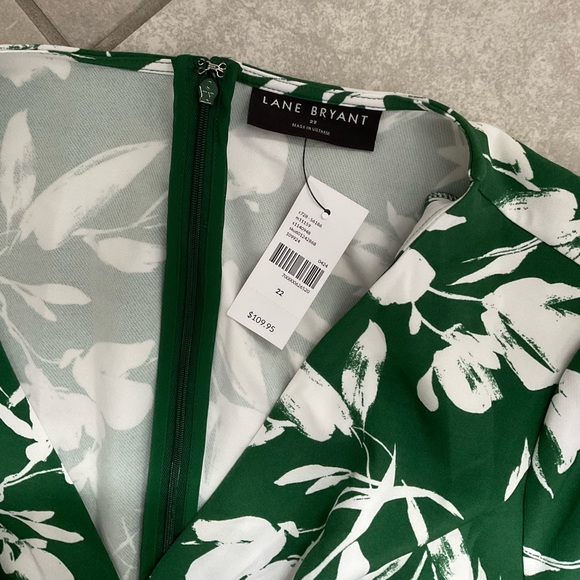 NWT Lane Bryant Green and White Leaf Print Wide Leg Romper - Picture 5 of 6